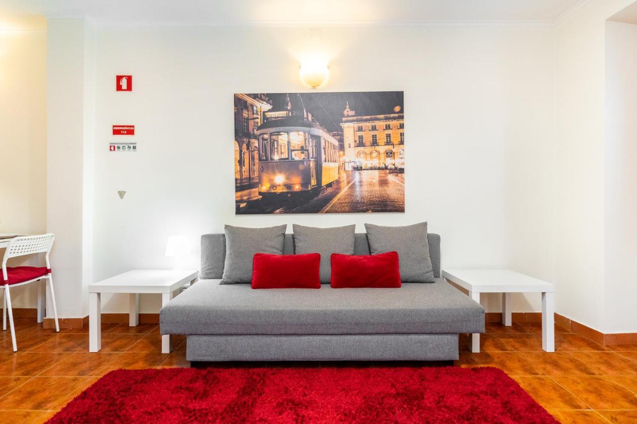 Lisboa, Lisbon, Charming Patio House, , Wifi, Air Conditioning, Near Metro, By Ig Lejlighed Lisboa