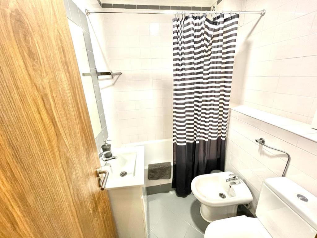 Lisboa, Lisbon, Charming Patio House, , Wifi, Air Conditioning, Near Metro, By Ig Lejlighed